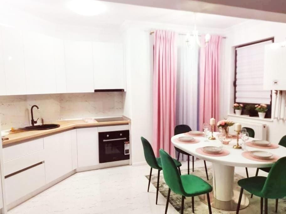 Grazzia Deluxe Apartments Неводарі Екстер'єр фото